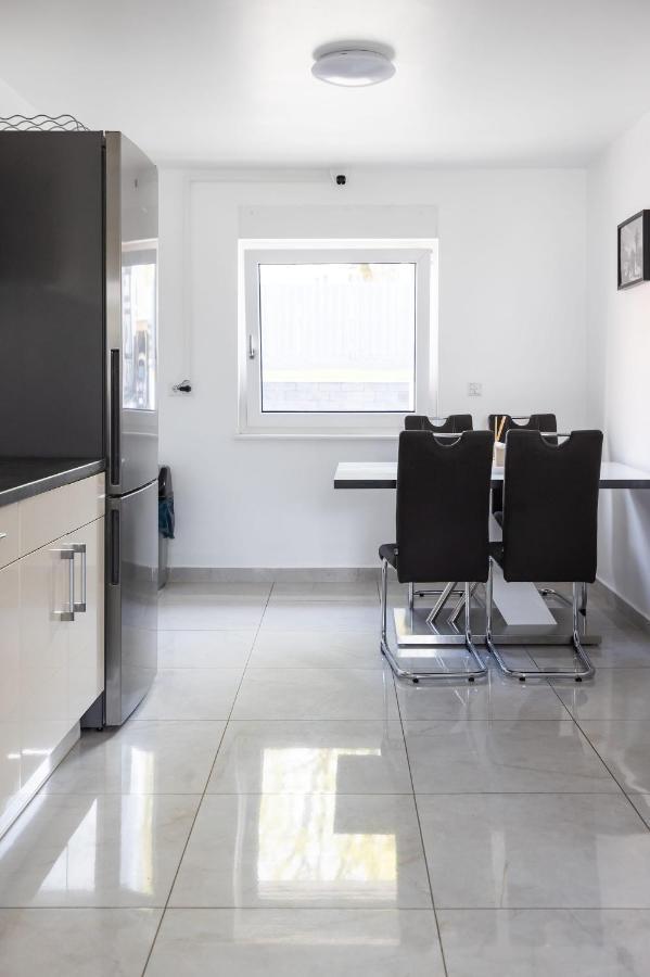 Rooms By Staystay I 24 Hours Check-In Nuremberg ภายนอก รูปภาพ