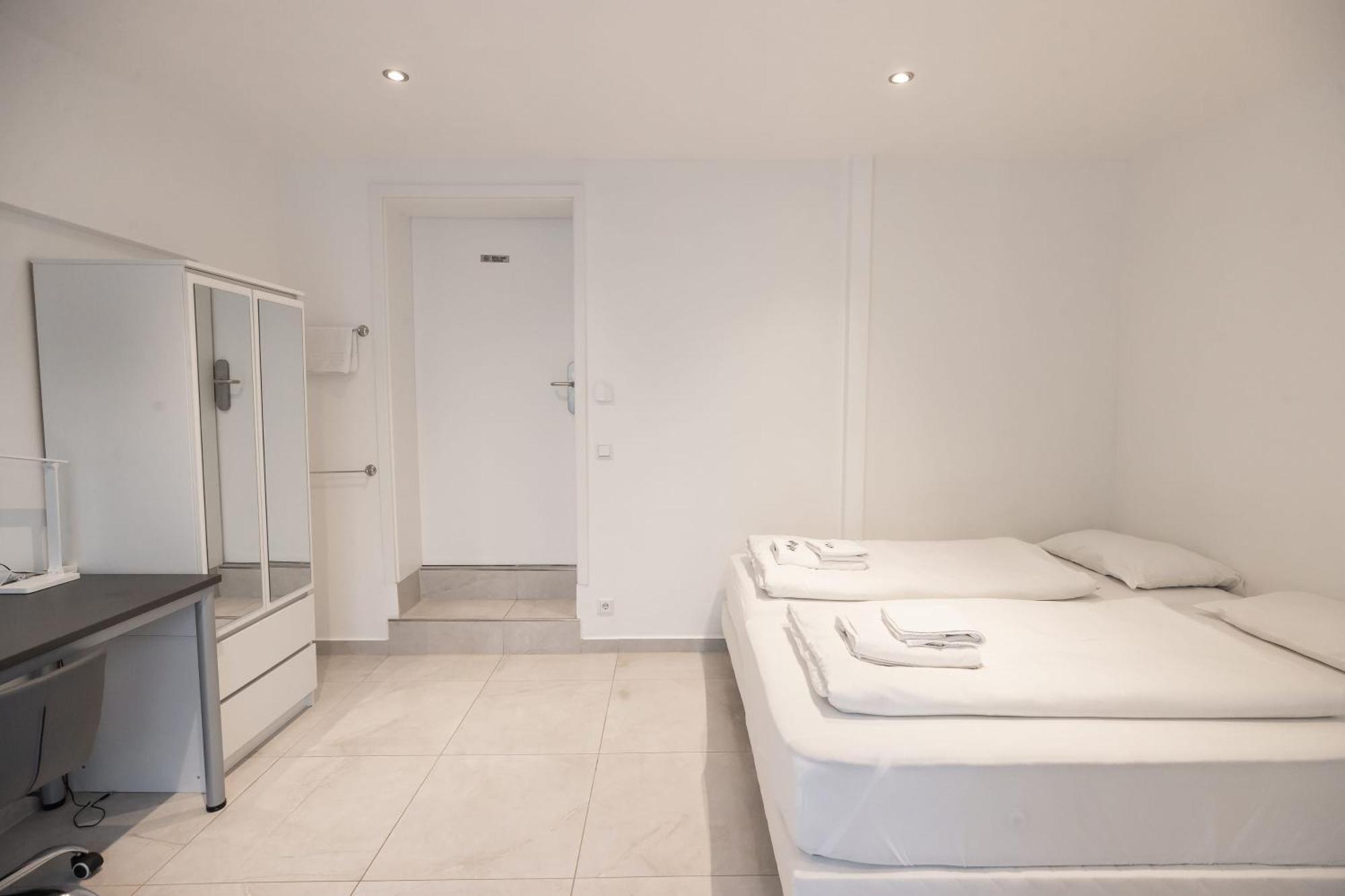 Rooms By Staystay I 24 Hours Check-In Nuremberg ภายนอก รูปภาพ